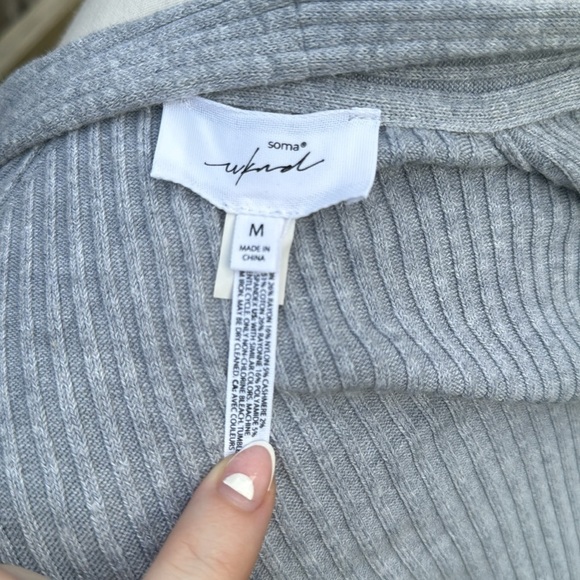 Soma Weekend long sweater cardigan, cashmere blend, size medium - Picture 5 of 6